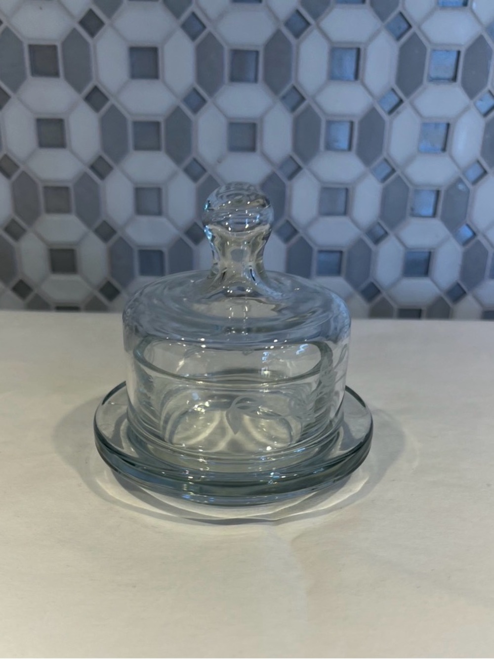 Princess House Heritage Small Covered Crystal Etchered Leaves Butter Dish